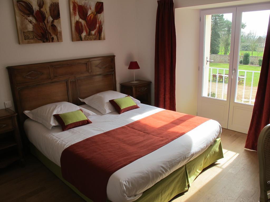 Au Domelia Provinois Hotel Cerneux Habitación foto