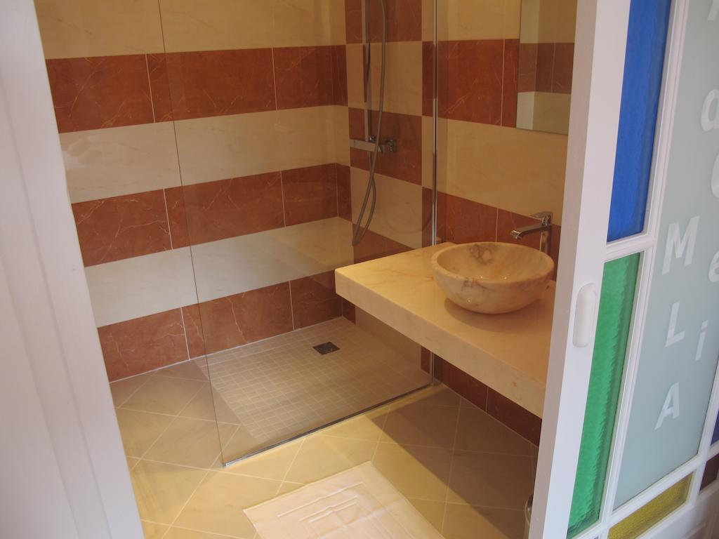 Au Domelia Provinois Hotel Cerneux Habitación foto